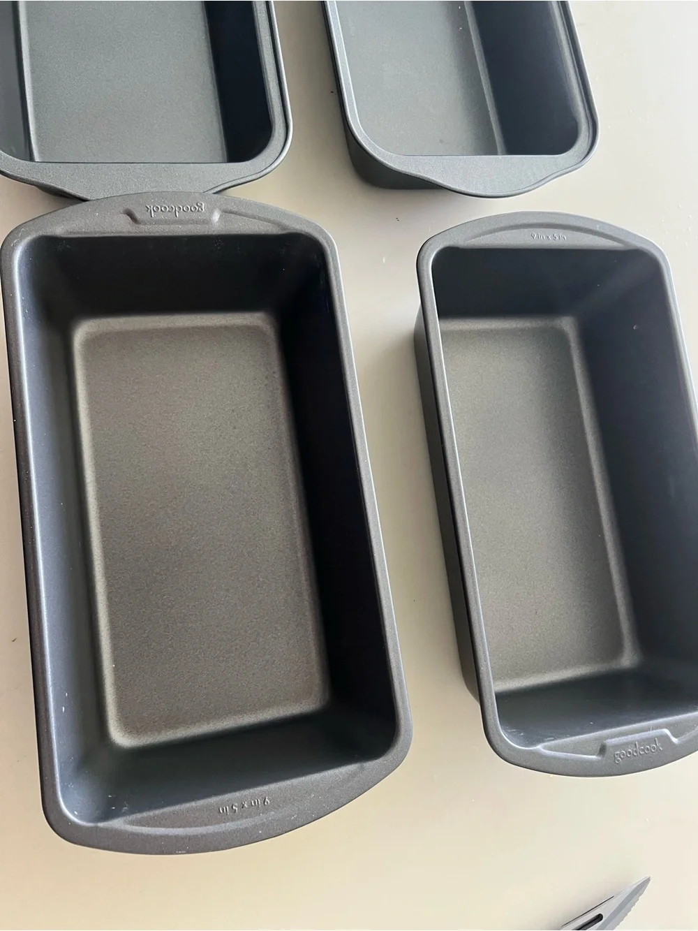 Nonstick Mini Loaf Pans - Set of 4 (Black)